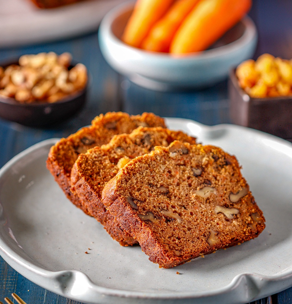 Carrots & Walnuts Cake كيكة الجزر وعين الجمل - Image 2